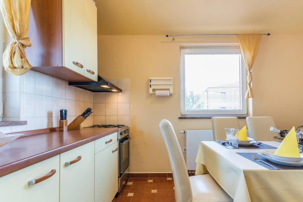 Apartman Stela 波雷奇 外观 照片