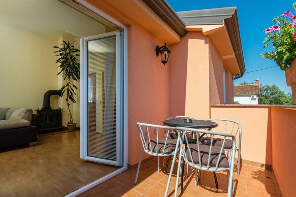 Apartman Stela 波雷奇 外观 照片